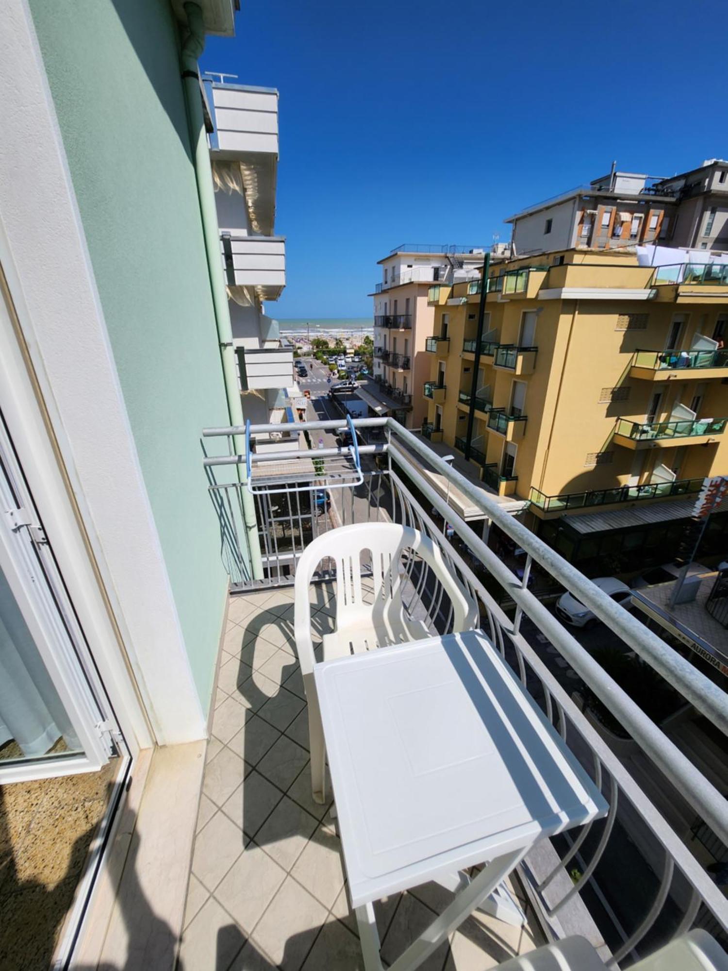 Alevon Hotel Rimini Ngoại thất bức ảnh