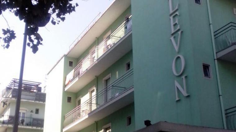 Alevon Hotel Rimini Ngoại thất bức ảnh
